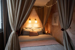 Pretty Jolie Romantic Getaway